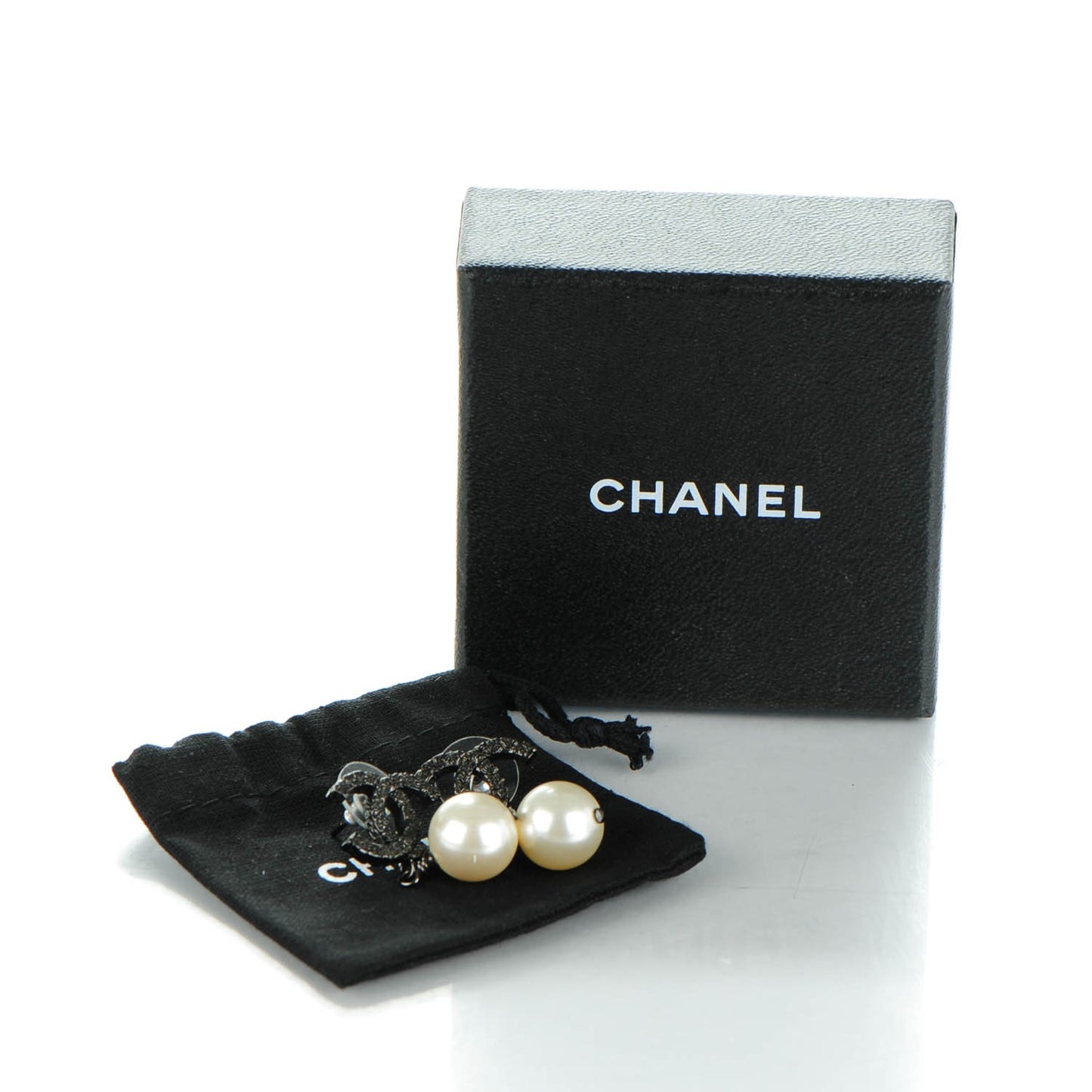 Ruthenium Pearl CC Drop Earrings