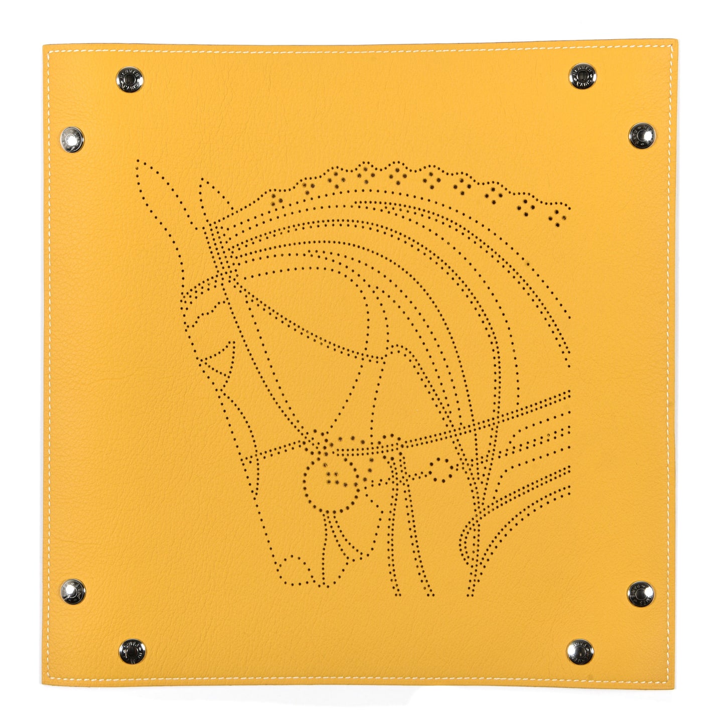 Taurillon Clemence Mises et Relances Robe Du Soire Change Tray Jaune Ivoire