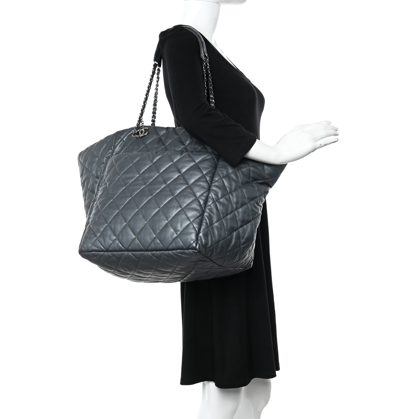 Metallic Lambskin Quilted Large Week End on Mars Tote Charcoal