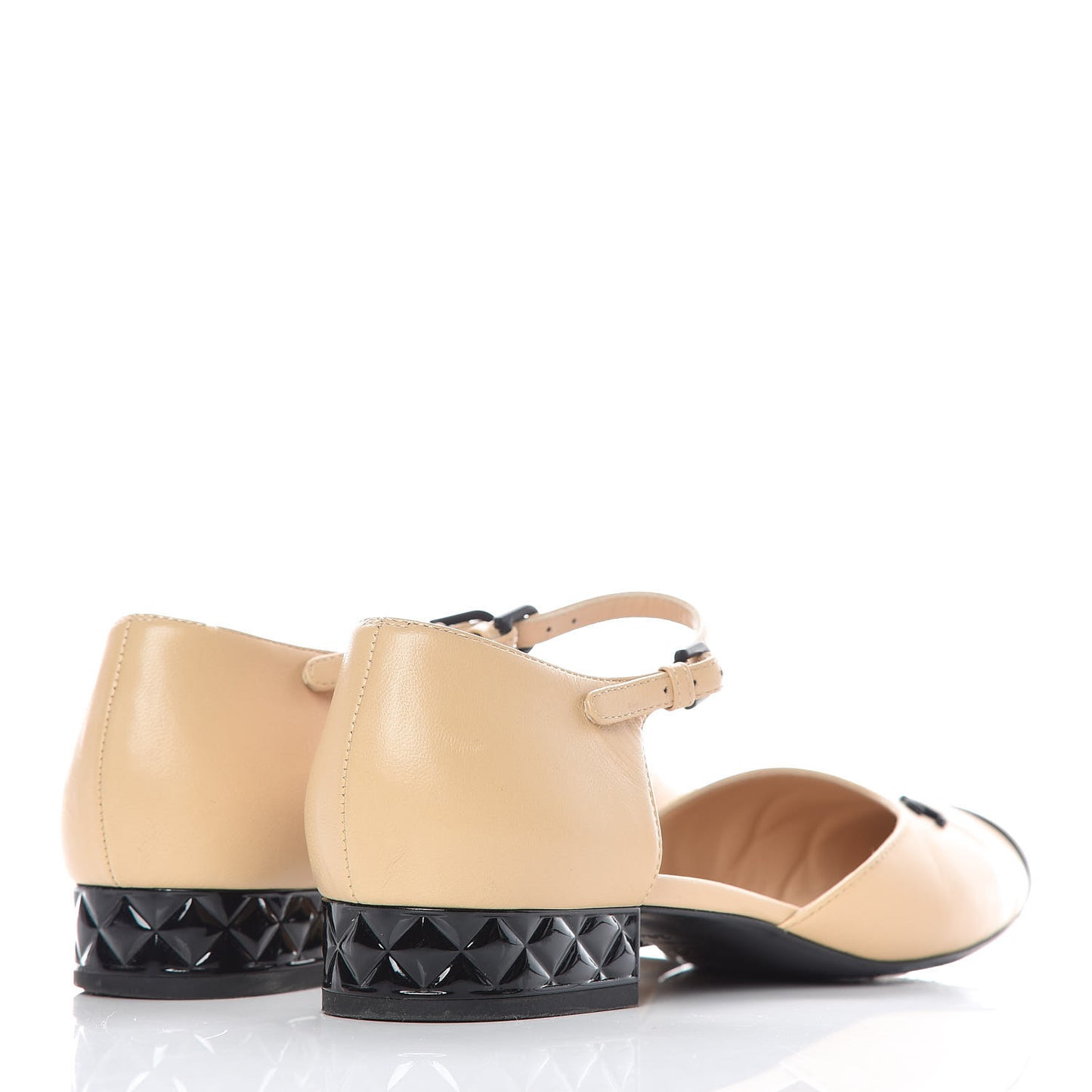 Lambskin Cap Toe CC Flats 38 Beige Black