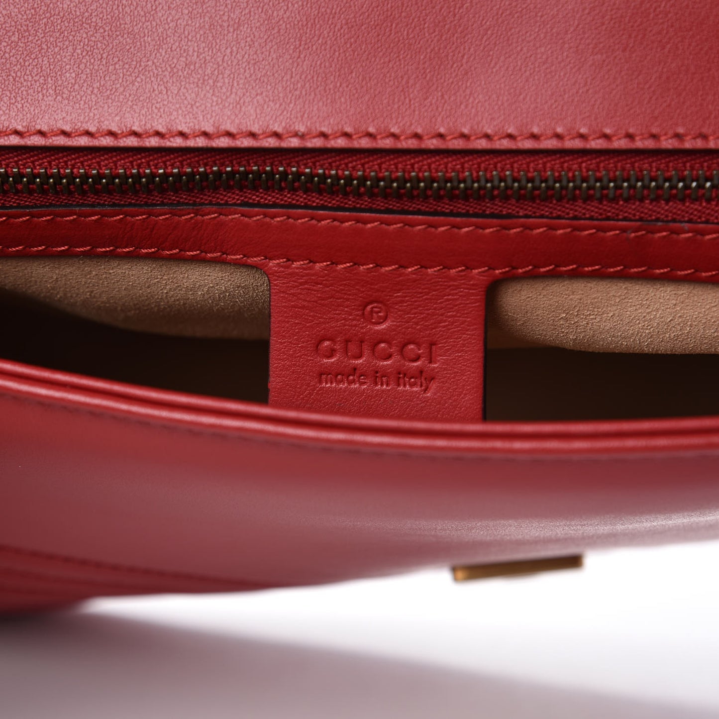 Calfskin Matelasse Small GG Marmont Top Handle Shoulder Bag Hibiscus Red