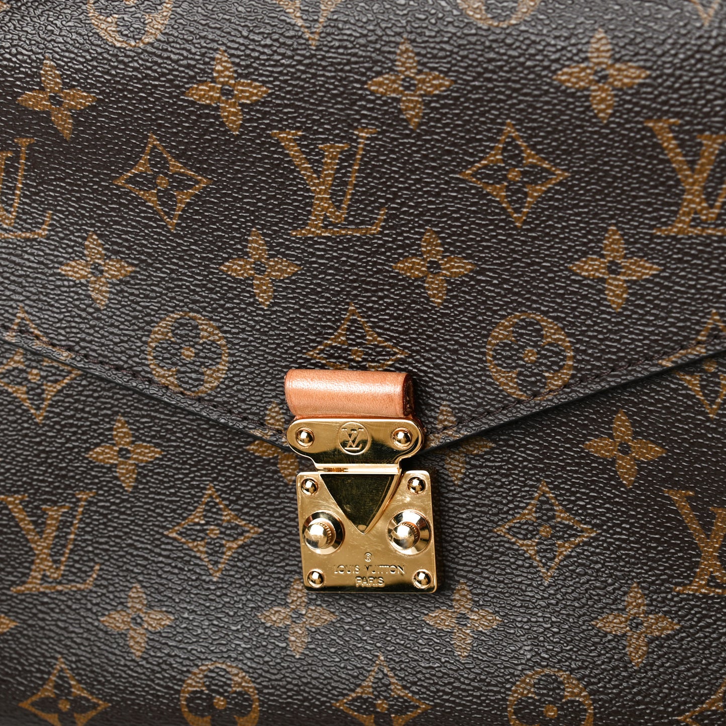 Monogram Pochette Metis