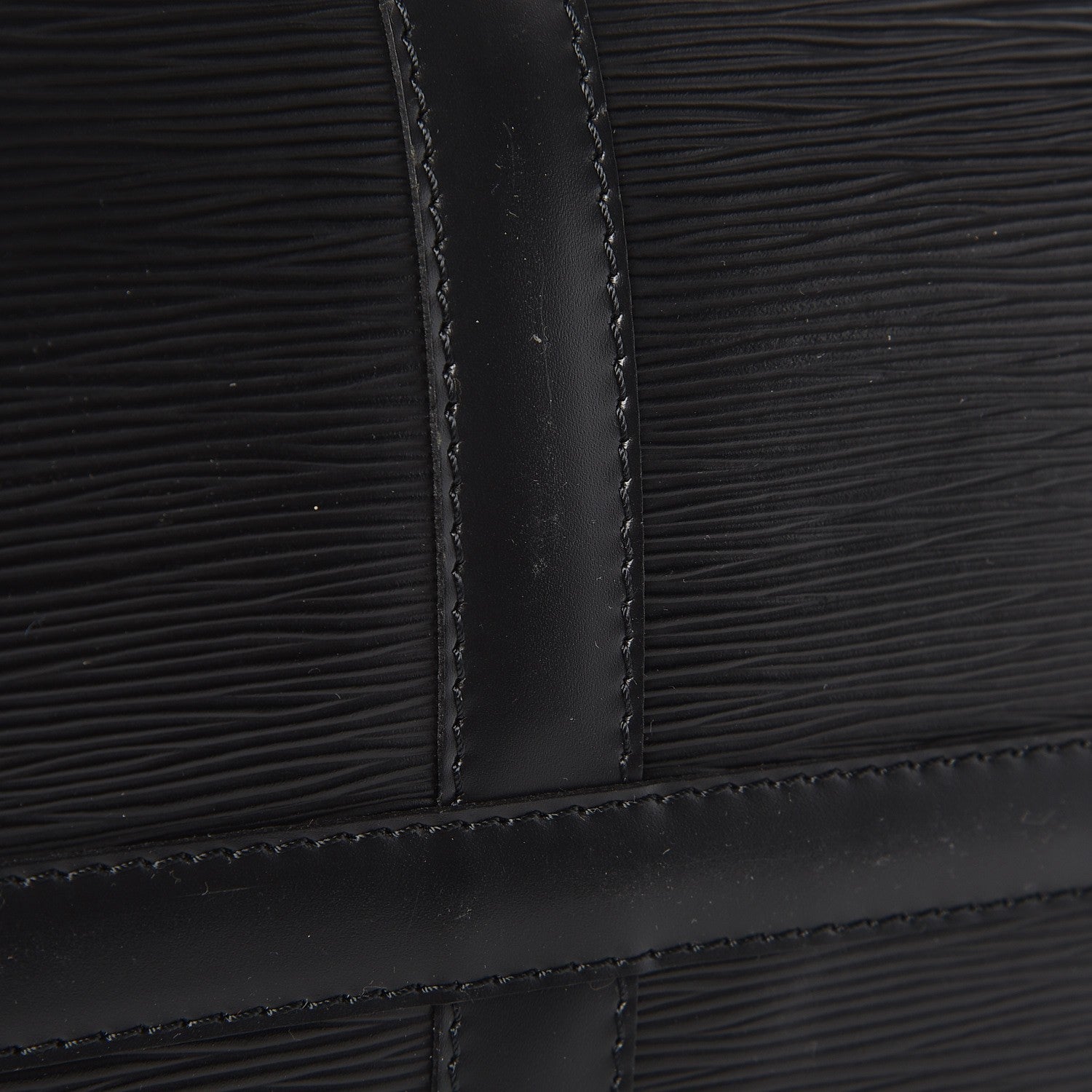Louis Vuitton Epi Keepall 50 Black 9 of 16