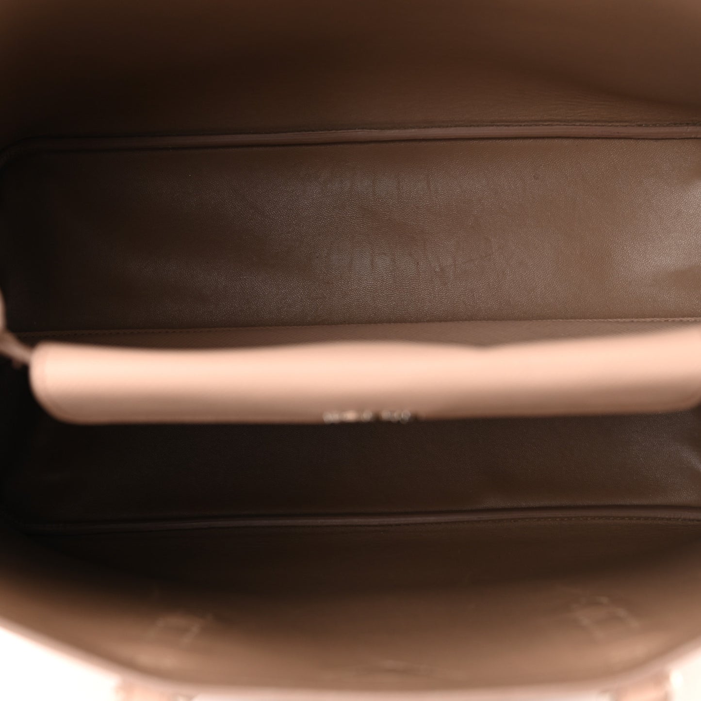 Saffiano Cuir Medium Double Handle Tote Cammeo