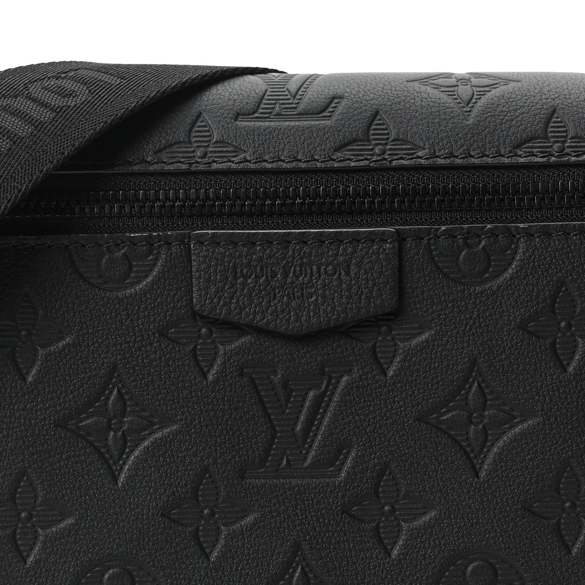 Louis Vuitton Calfskin Monogram Shadow Pulse Messenger  Black 7 of 9