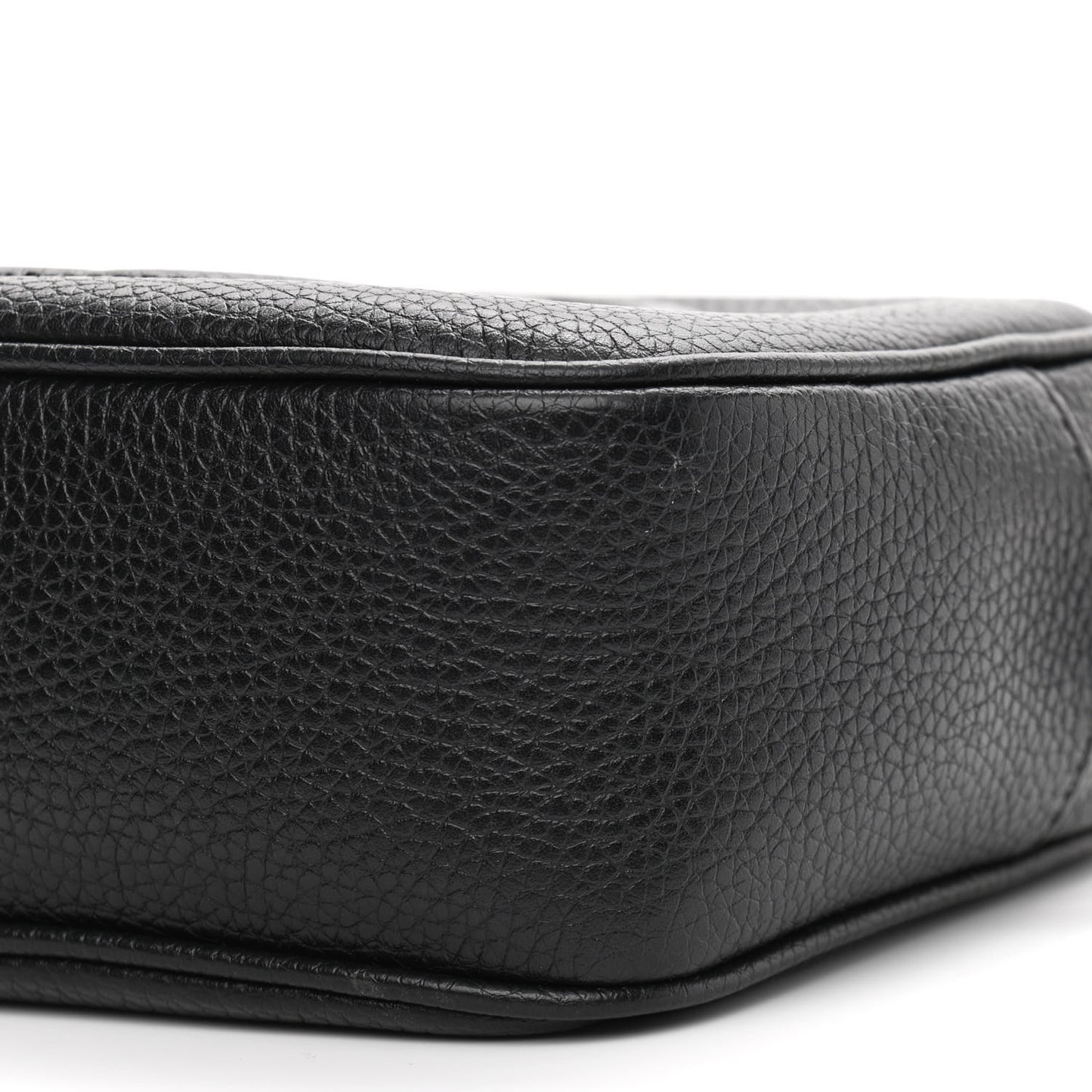 Pebbled Calfskin Small Soho Disco Bag Black