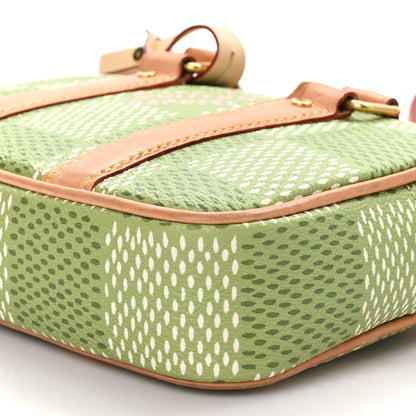 Louis Vuitton Damier Golf Nano Porte Documents Voyage Green 9 of 9