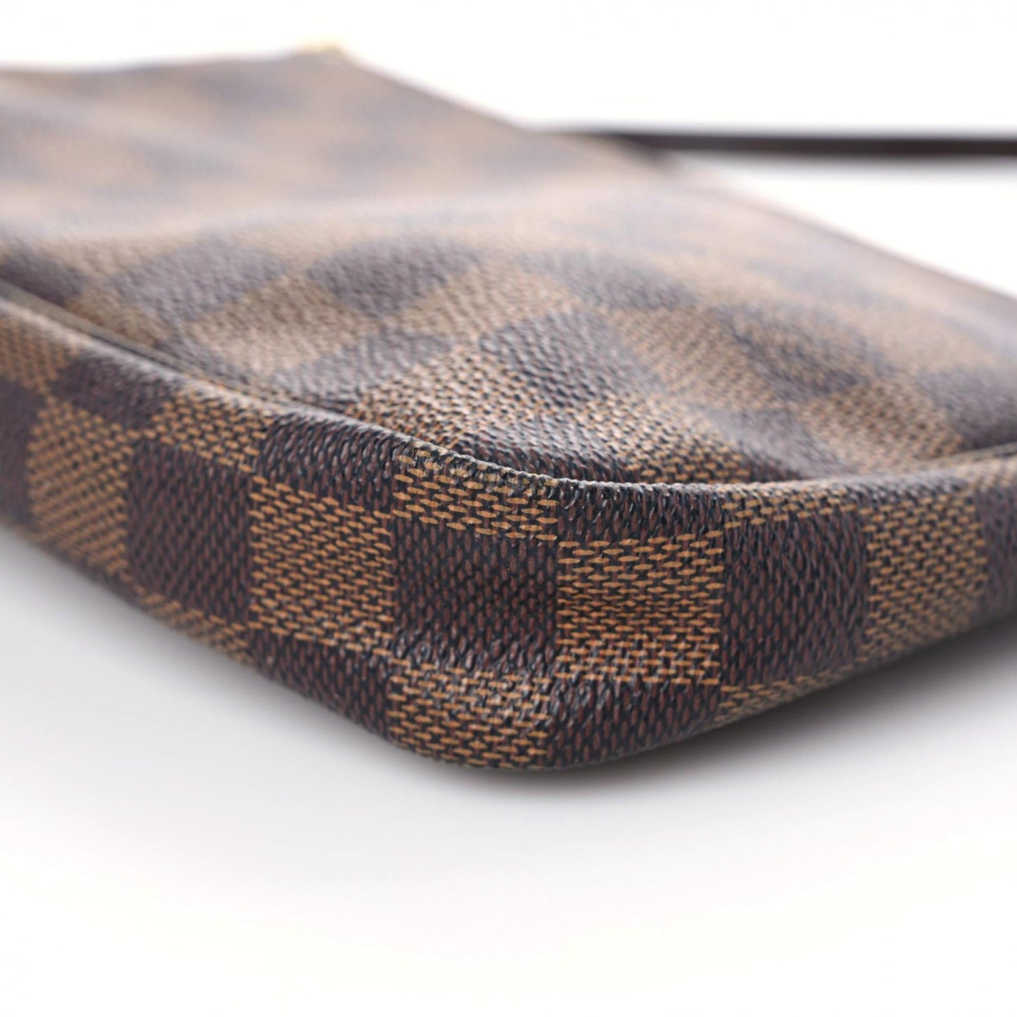 Damier Ebene Pochette Accessories
