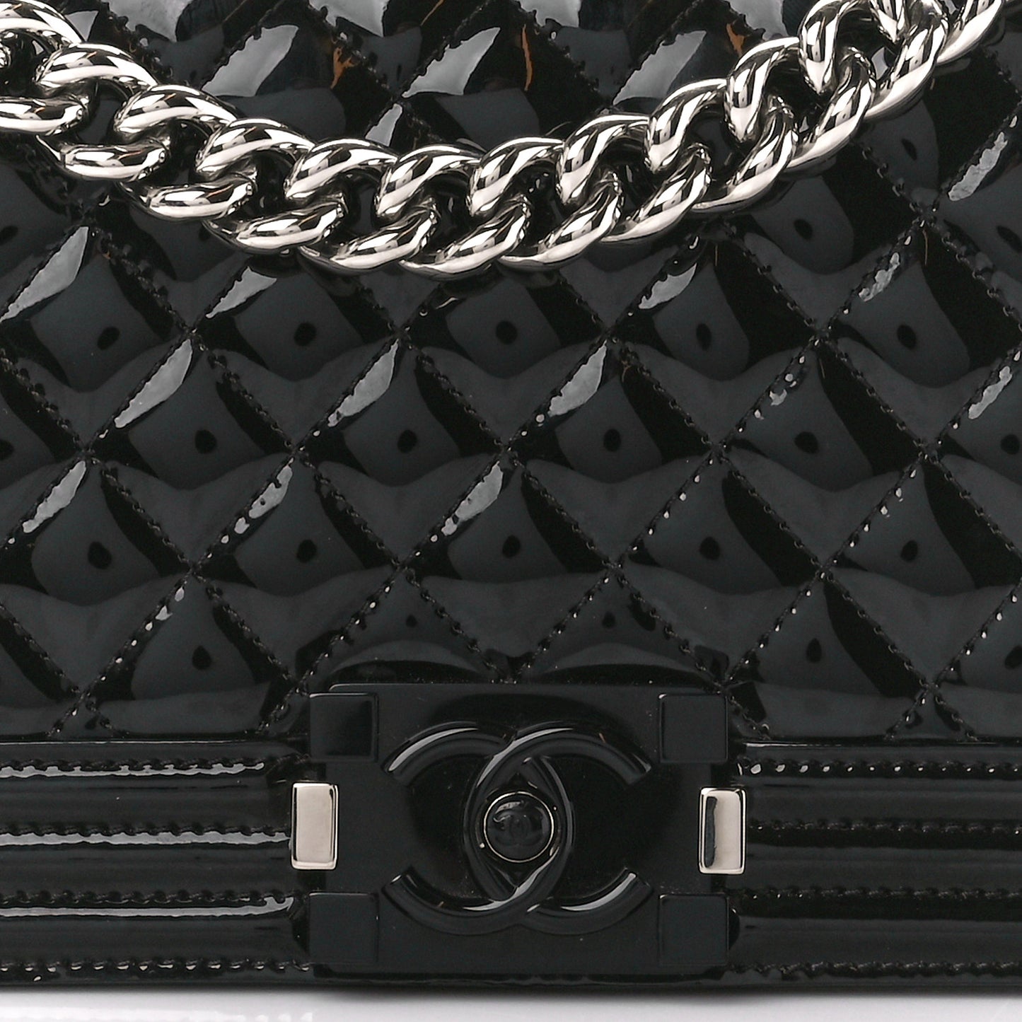 Patent Calfskin Quilted Medium Plexiglass Boy Flap Black