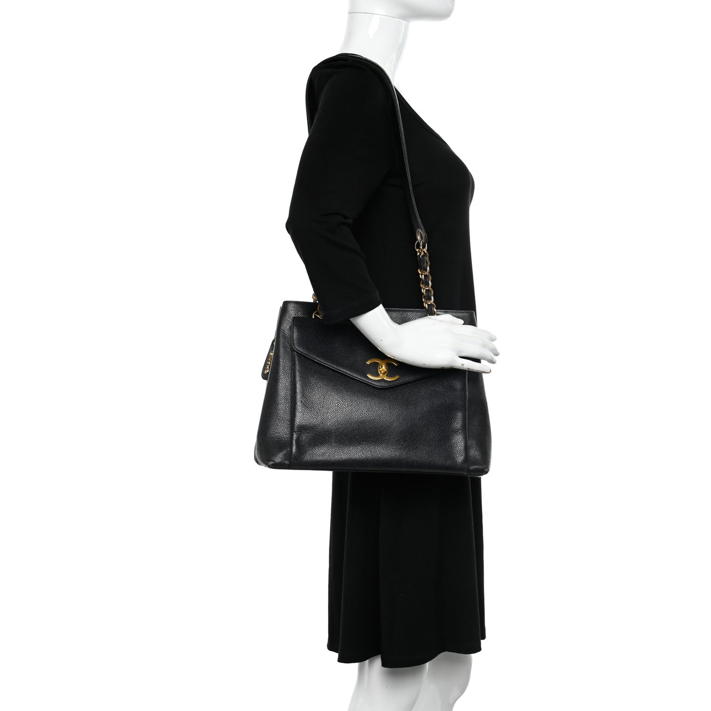 Caviar Flap Shoulder Bag Black
