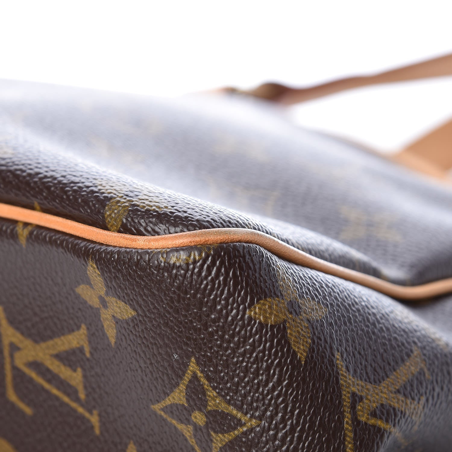 Louis Vuitton Monogram Batignolles 11 of 13