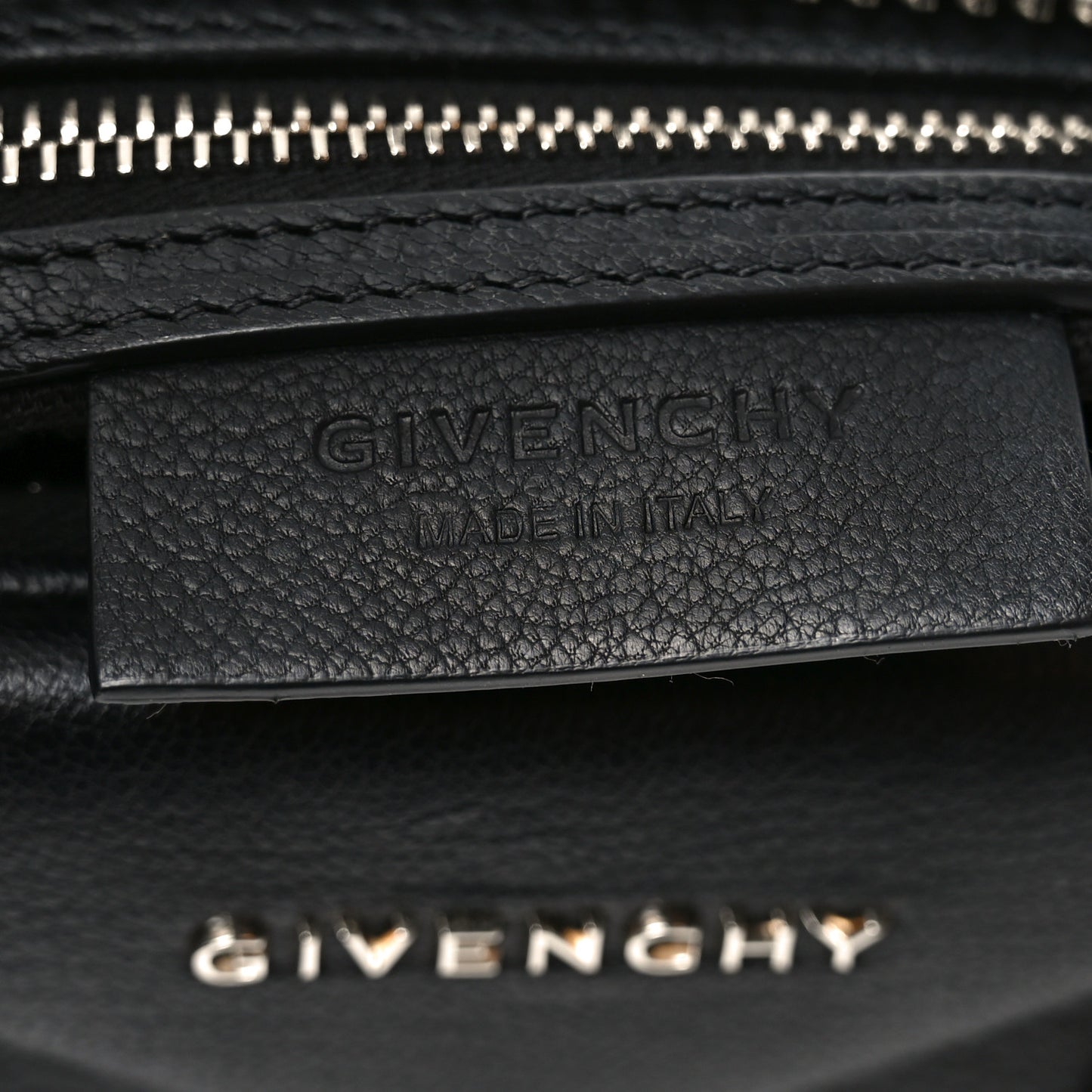 Sugar Goatskin Small Antigona Black