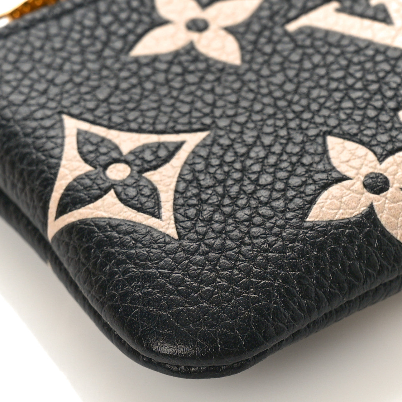 Empreinte Monogram Giant Key Pouch Black Beige