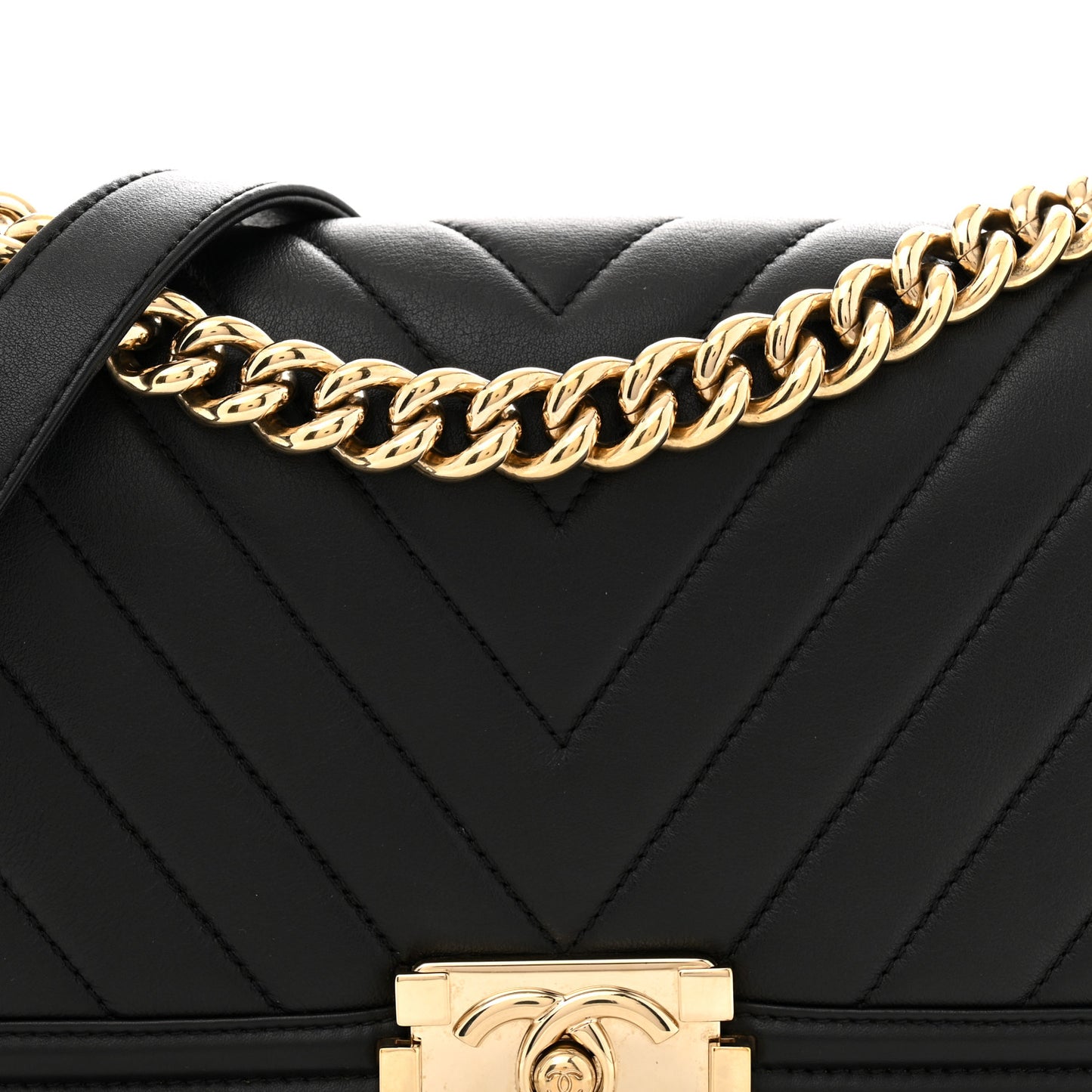 Lambskin Chevron Quilted Medium Boy Flap Black