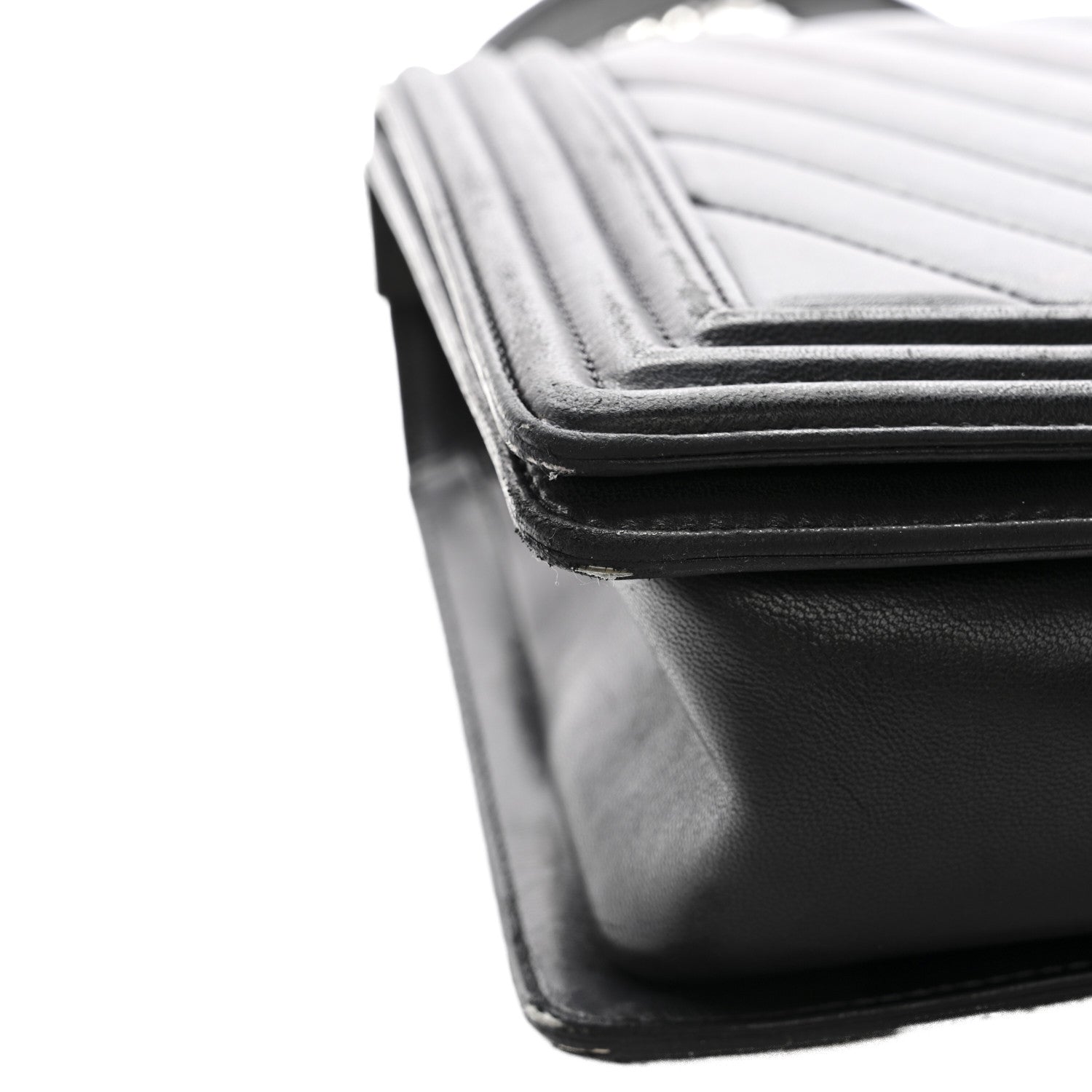 Chanel Calfskin Chevron Quilted New Medium Boy Flap Black 4 of 13