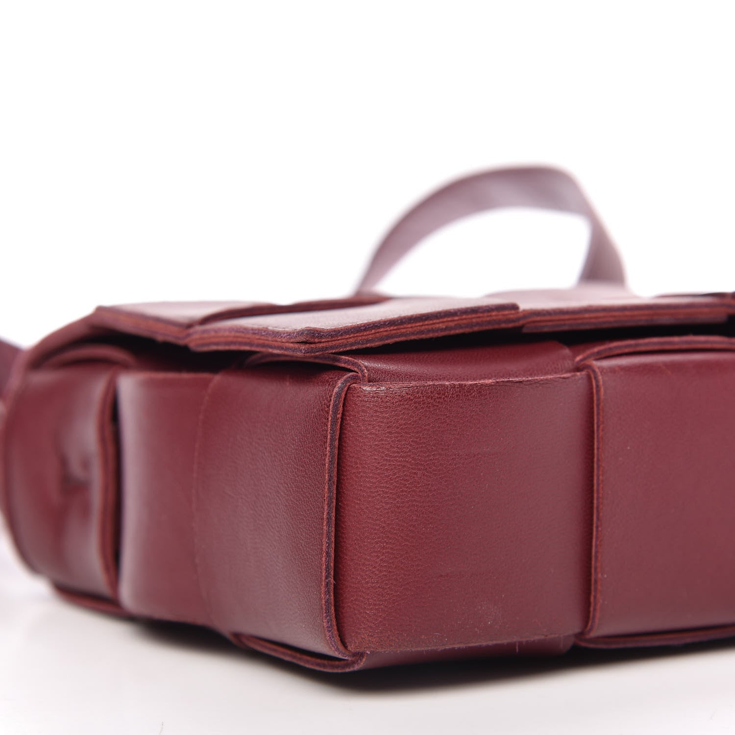 Bottega Veneta Lambskin Maxi Intrecciato Cassette Crossbody Bag Bordeaux 6 of 9