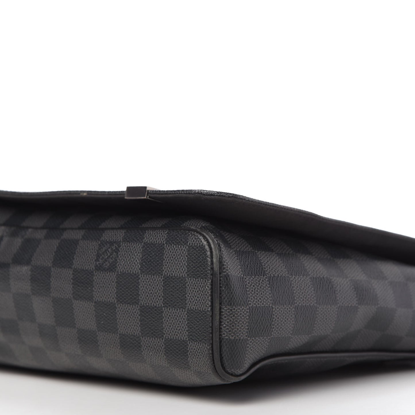 Damier Graphite District MM