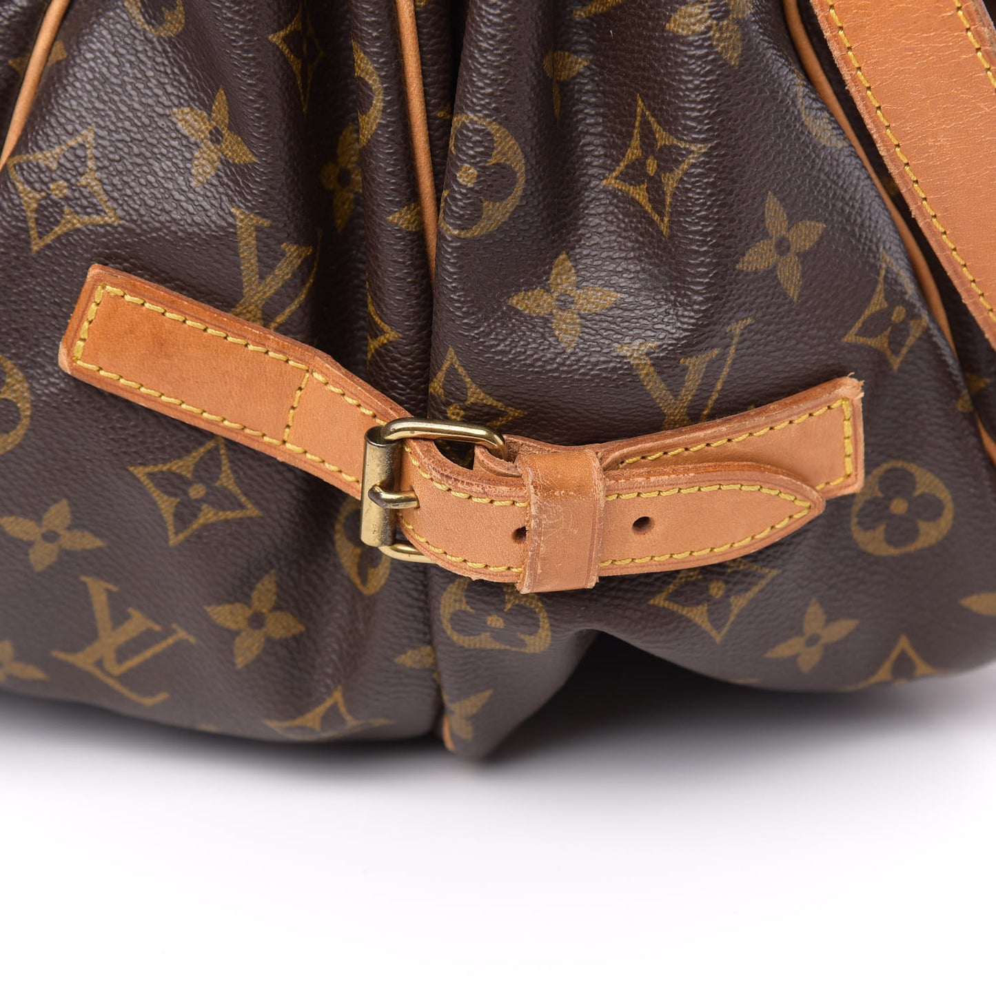 Monogram Saumur 35