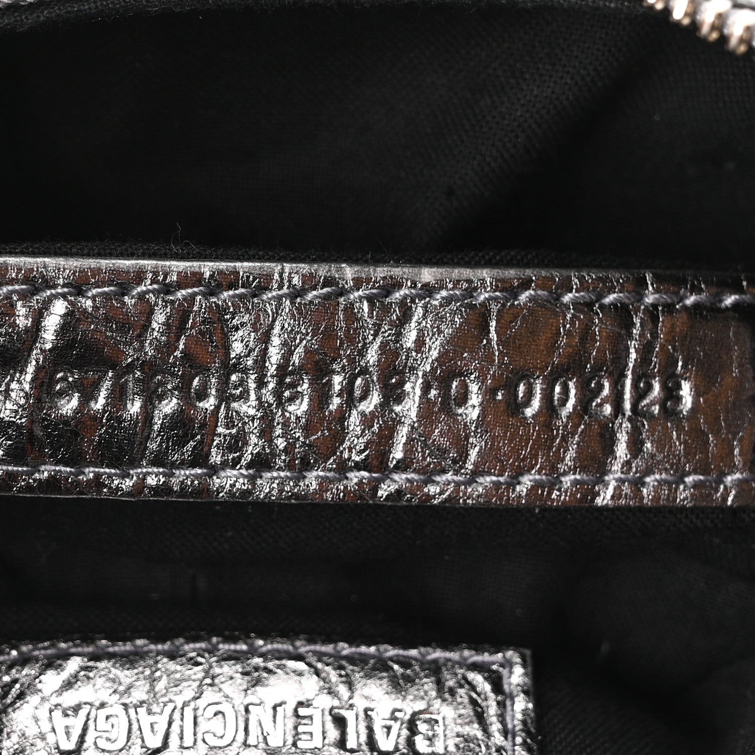 Balenciaga Metallic Agneau Arena Le Cagole Shoulder Bag XS Silver 7 of 10