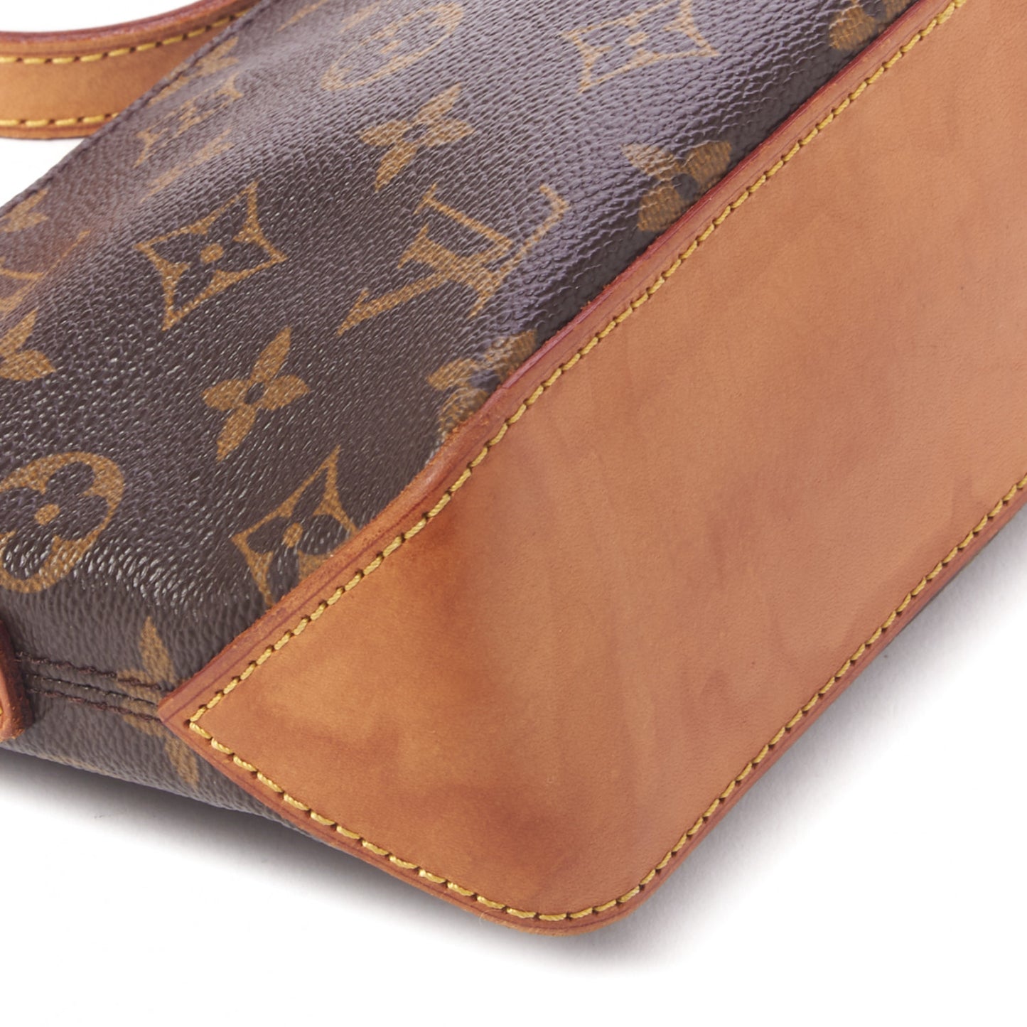 Monogram Trotteur