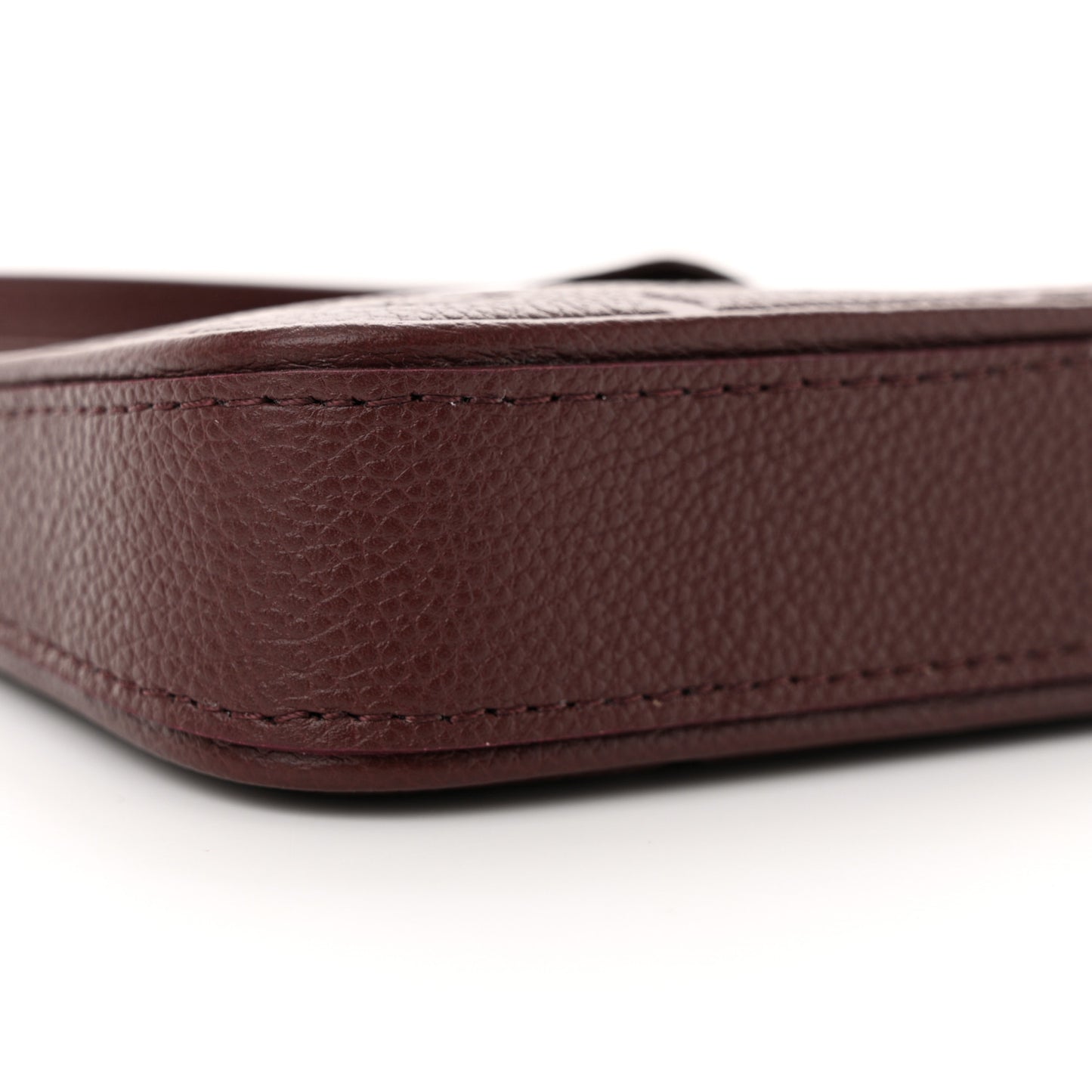 Empreinte Easy Pouch On Strap Wine