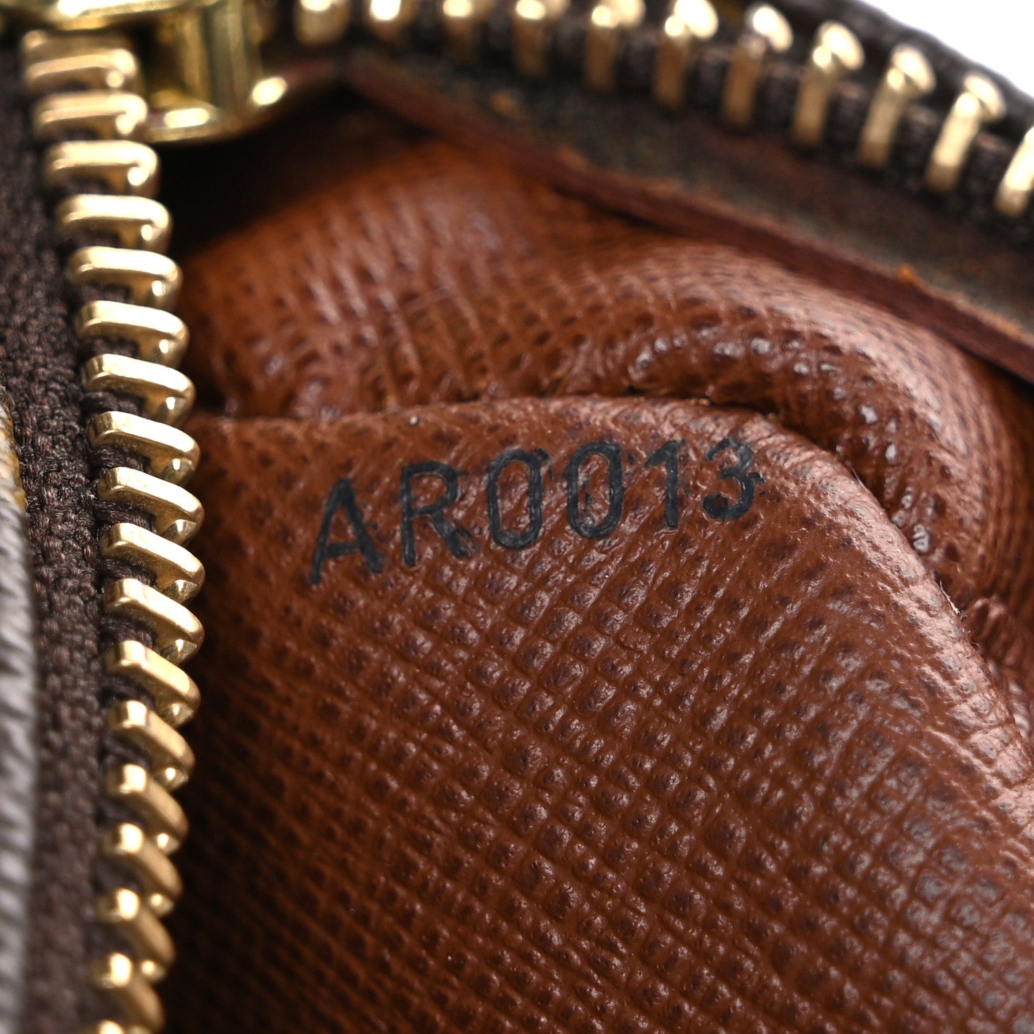 Louis Vuitton Monogram Nil 28 1859622 – FASHIONPHILE