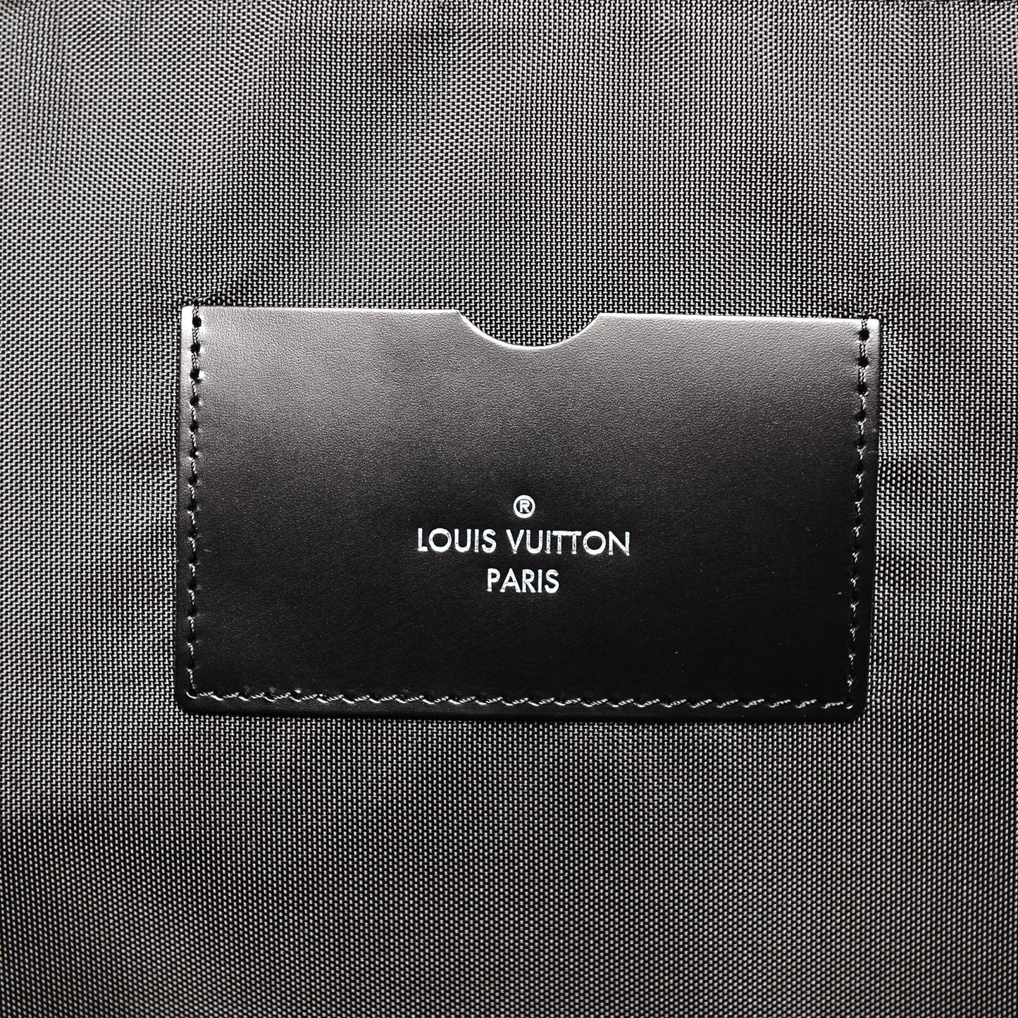 Damier Graphite Pegase 65