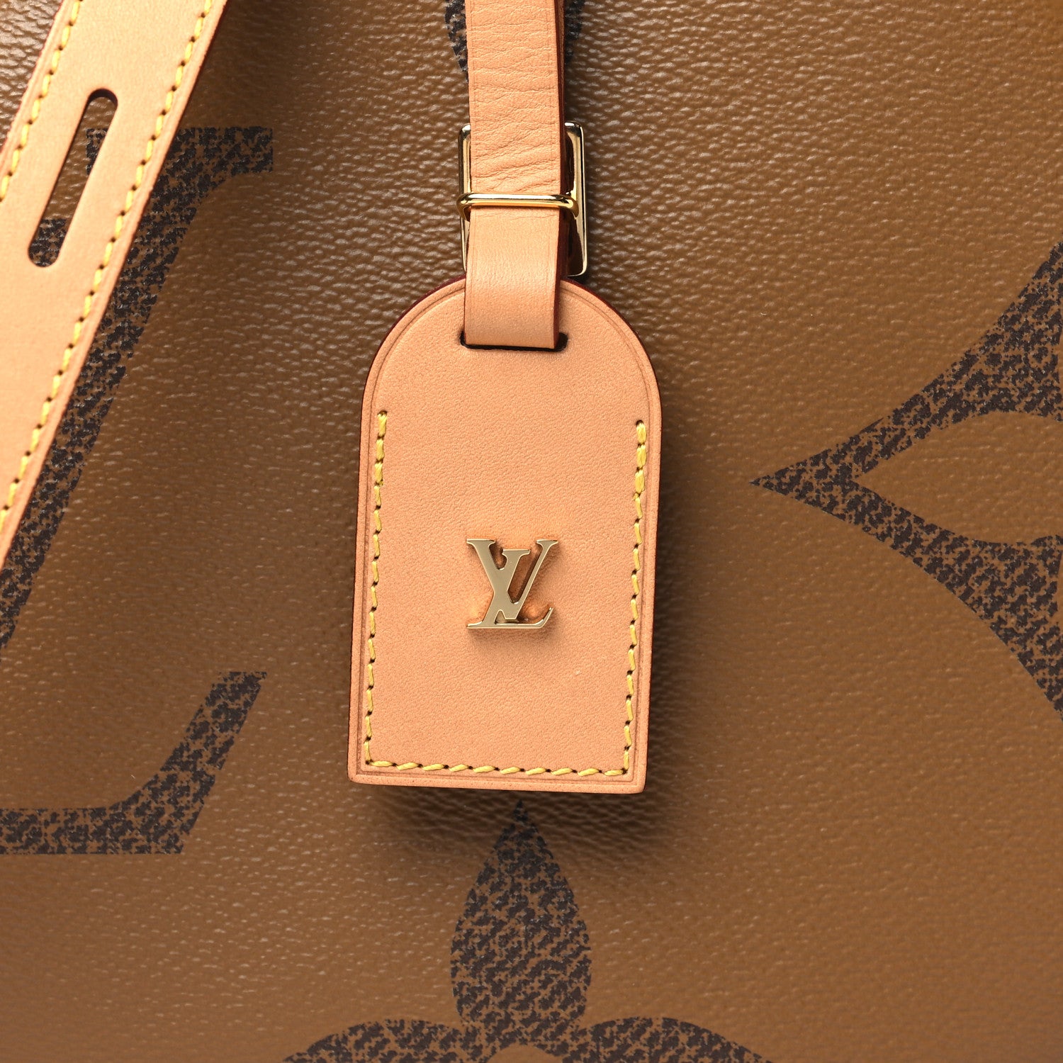 Louis Vuitton Reverse Monogram Giant Boite Chapeau Souple 7 of 10