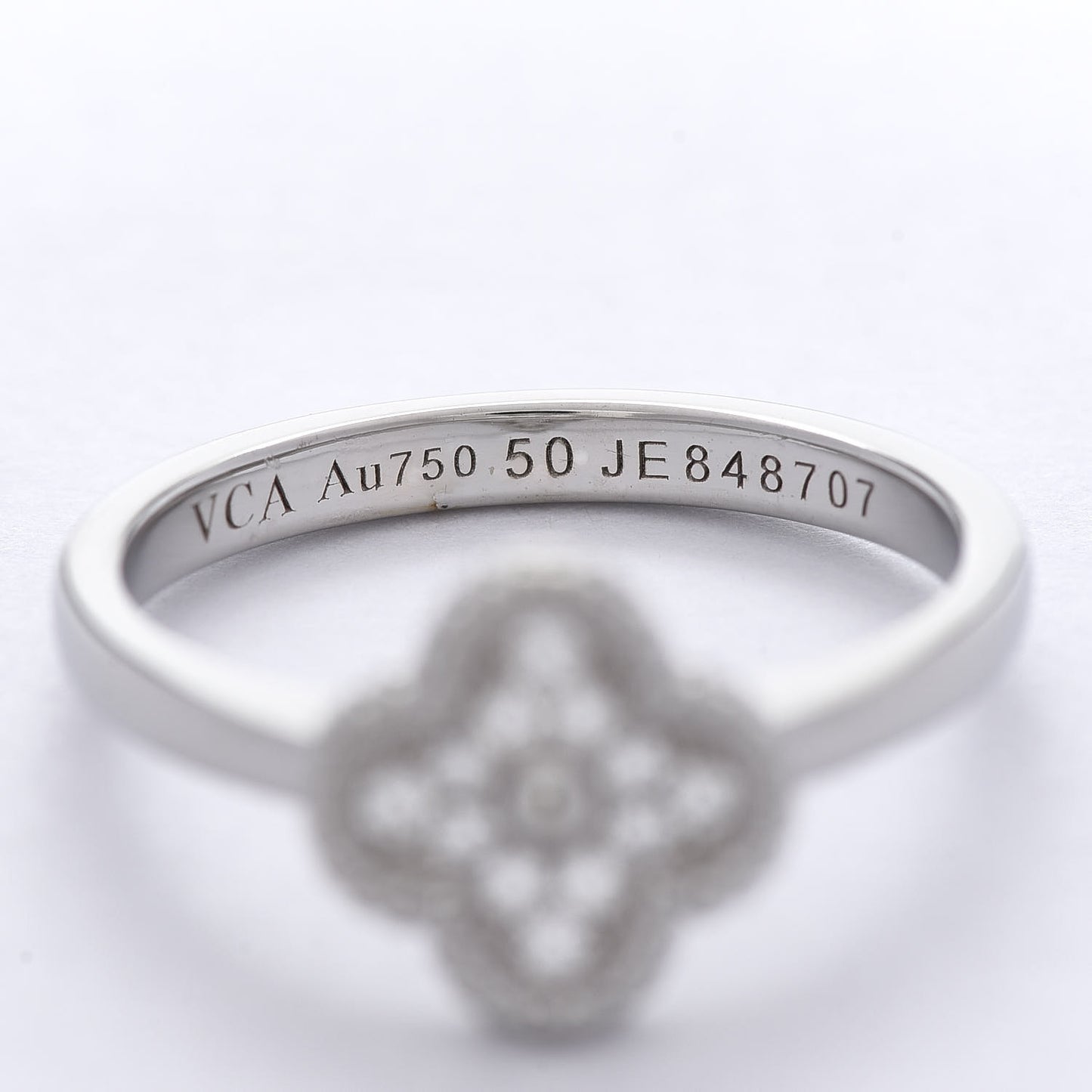 18K White Gold Diamond Sweet Alhambra Ring 50 5.25