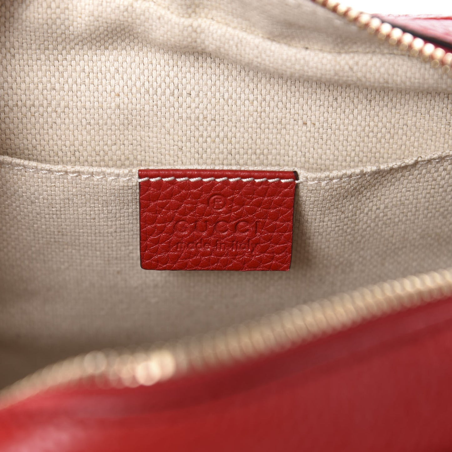 Pebbled Calfskin Small Soho Disco Bag Tabasco Red