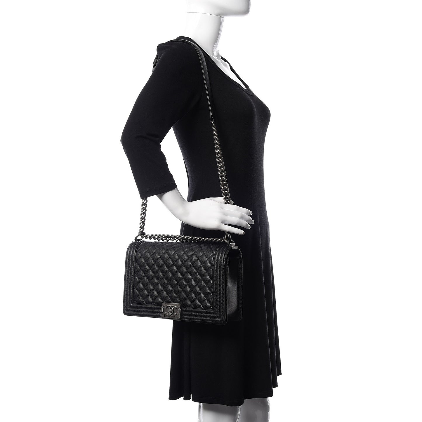 Caviar Quilted New Medium Boy Flap Black
