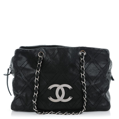 Chanel Calfskin Large Diamond Stitch Tote Black 1 of 8
