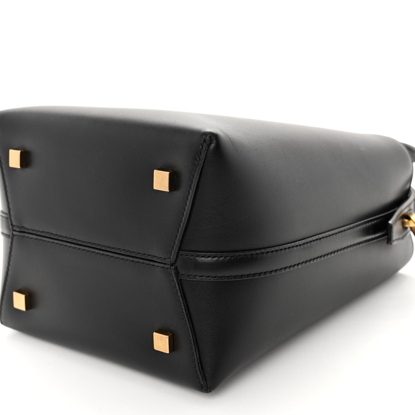 Shiny Calfskin Le 37 Bucket Bag Black