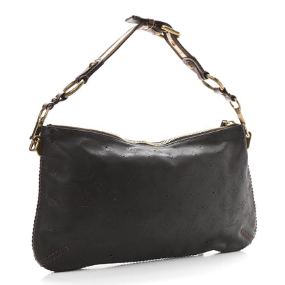 Louis Vuitton Mahina Onatah Pochette Moka 3 of 11