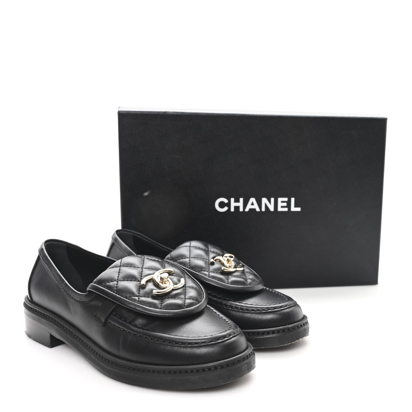 Lambskin Quilted CC Turnlock Loafers 36 Black