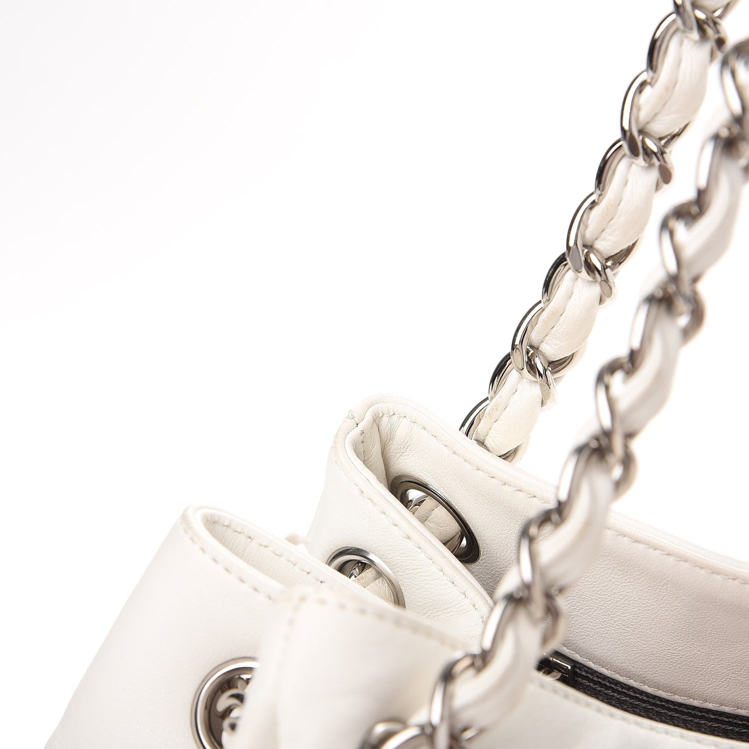 Chanel Lambskin Pearl Obsession Tote White 14 of 19