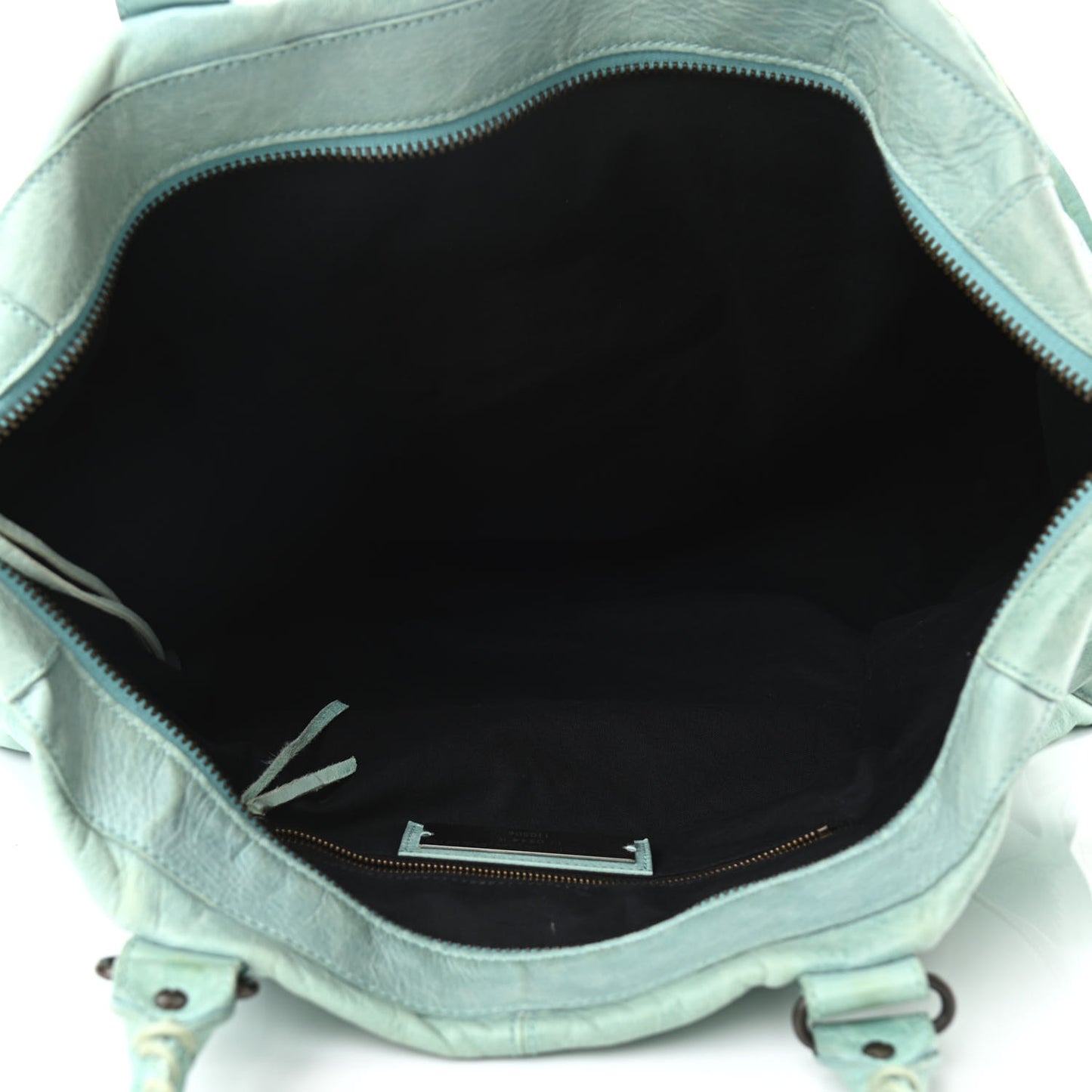 Agneau Classic Hardware Weekender Maldives