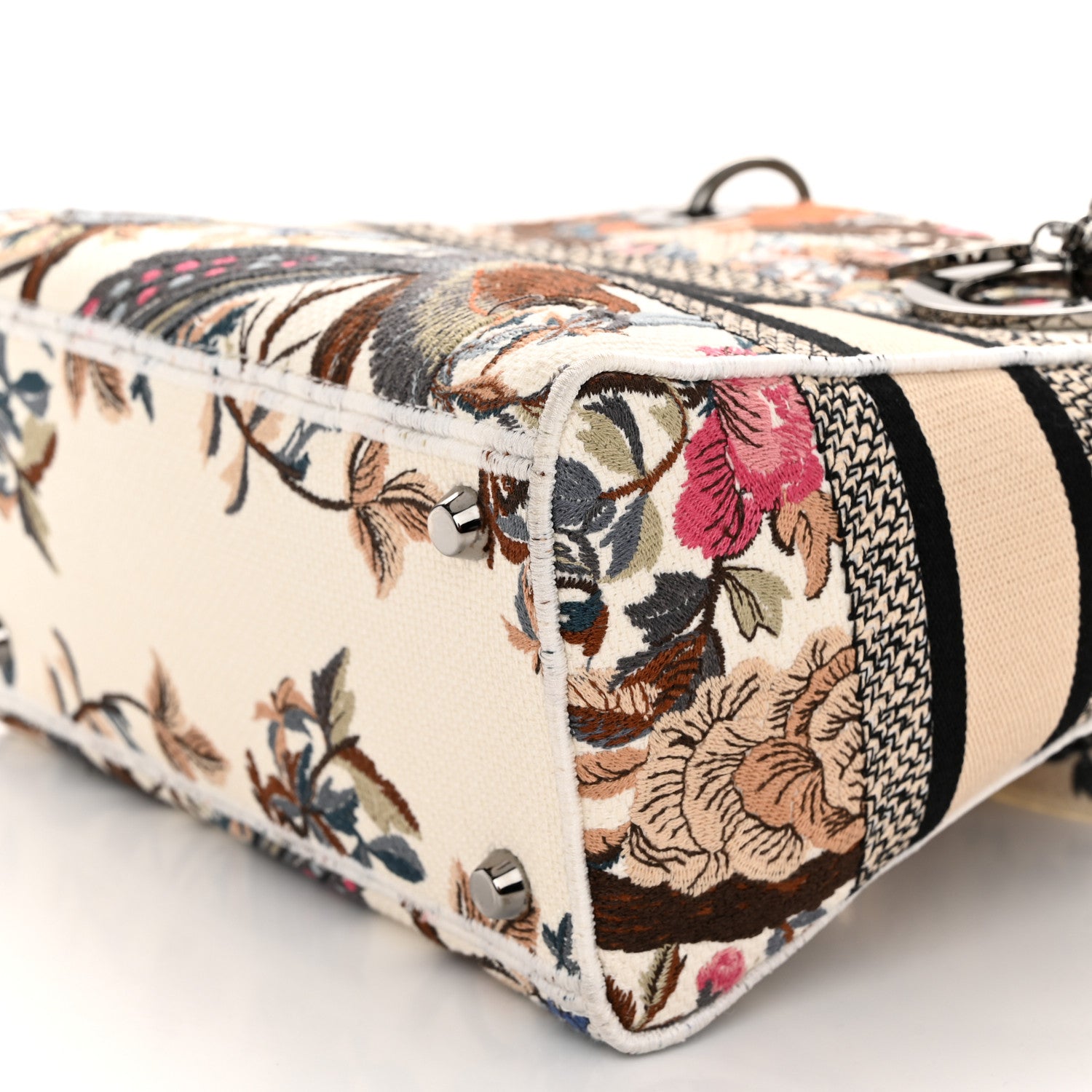 Christian Dior Canvas Embroidered Jardin D'Hive Medium Lady D-Lite Ecru Multicolor 9 of 12