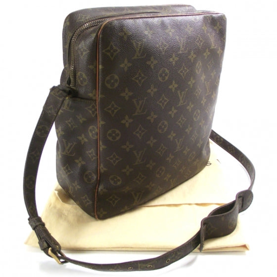 Louis Vuitton Monogram Messenger Bag 3 of 8