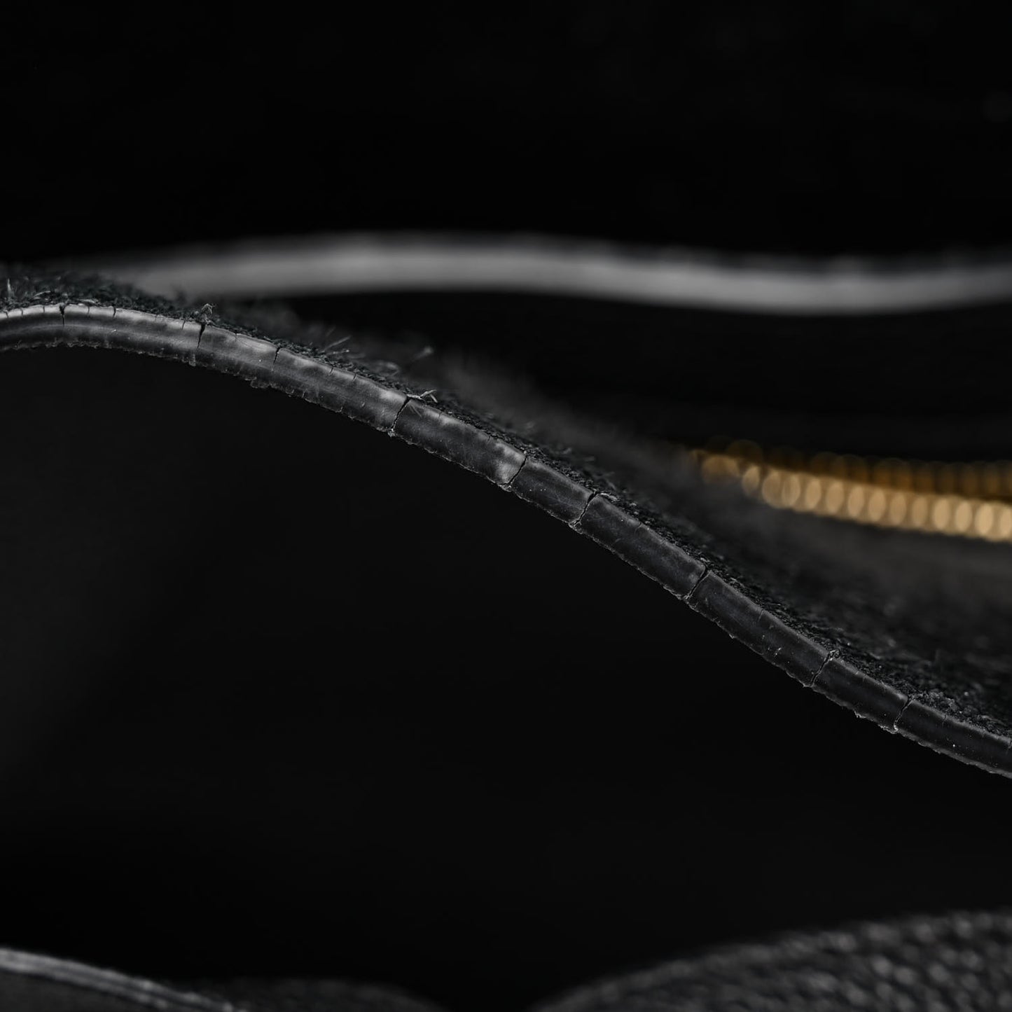 Soft Grained Calfskin Medium Belt Cabas Phantom Black