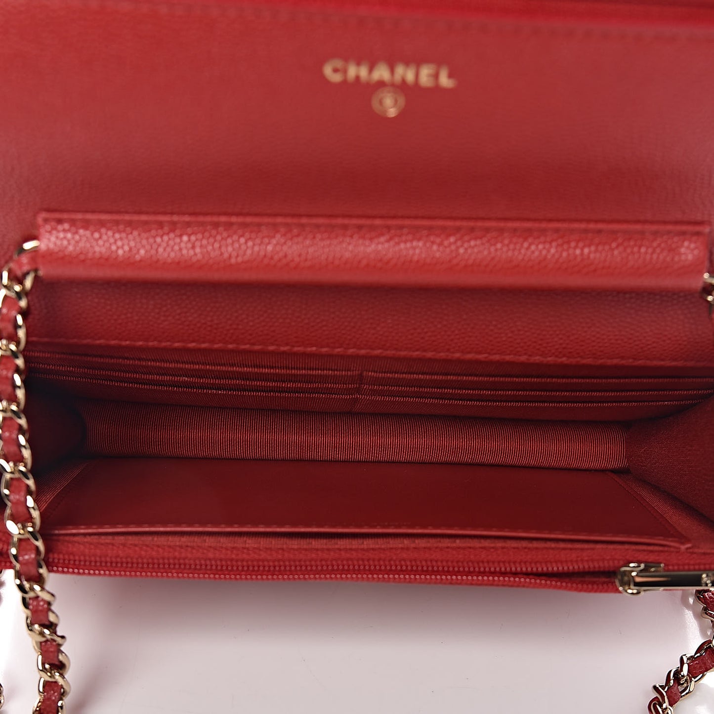 Caviar Quilted Wallet on Chain WOC Red