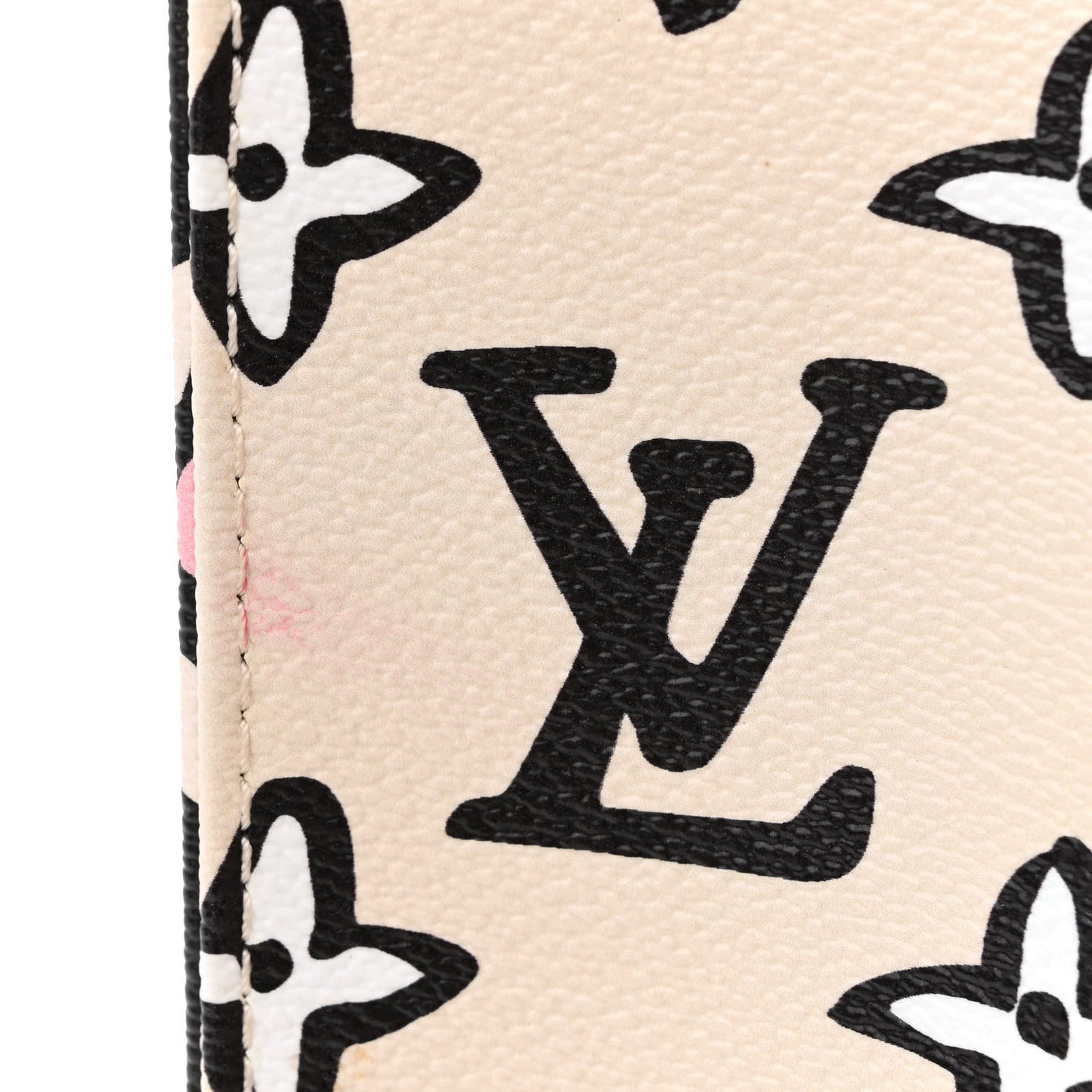 Monogram Giant Wild At Heart Onthego GM Black