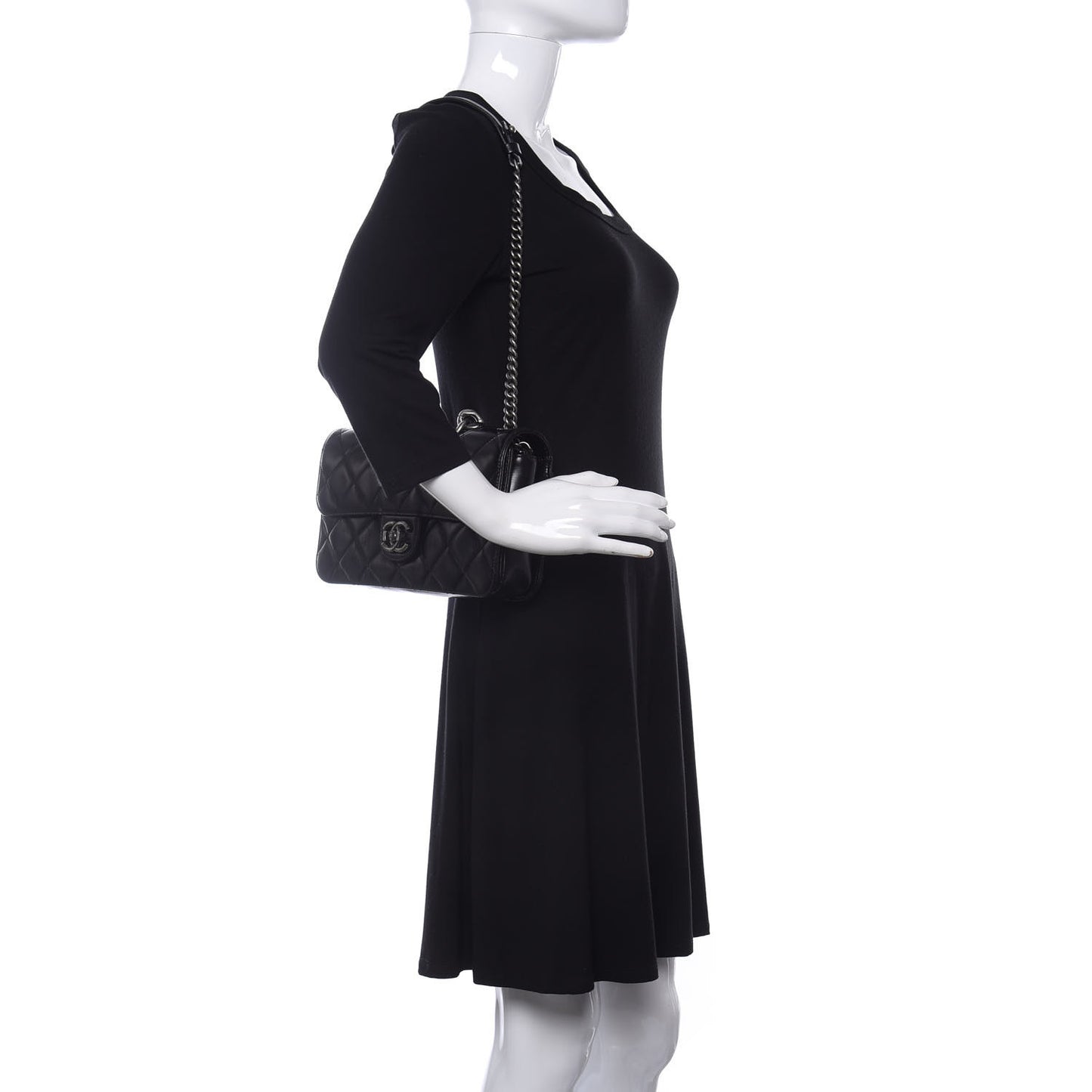 Glazed Calfskin Quilted Medium Perfect Edge Flap Black