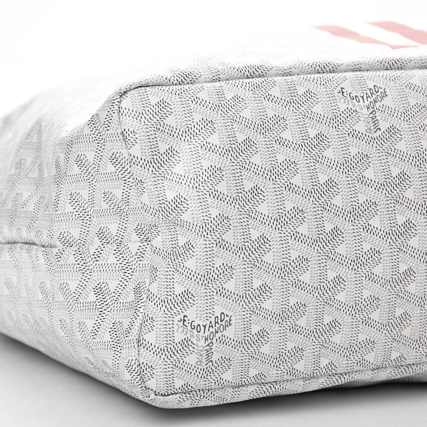 Goyardine Super Cat Saint Louis PM White