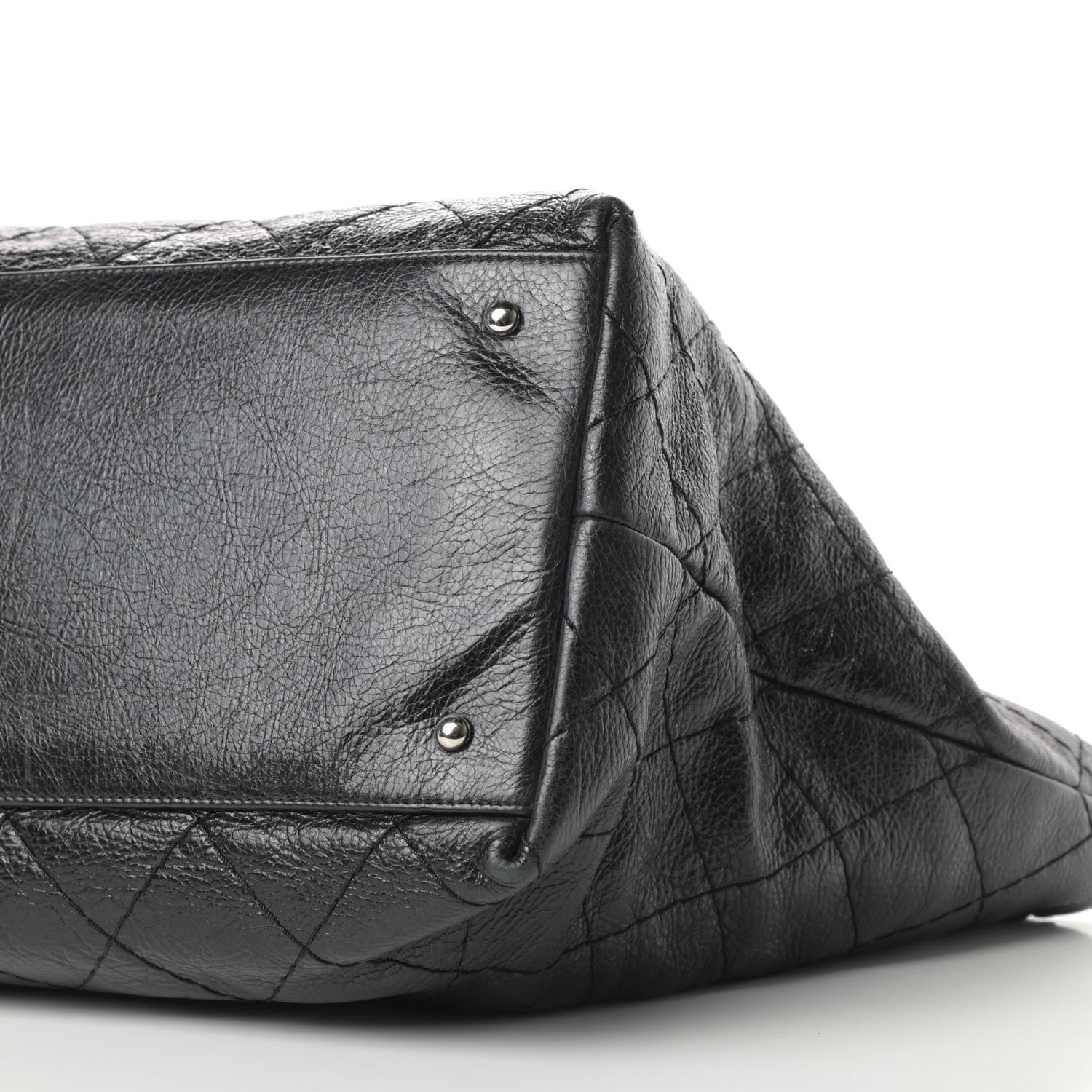 Chanel Glazed Calfskin Large On The Road Tote Black 10 of 12