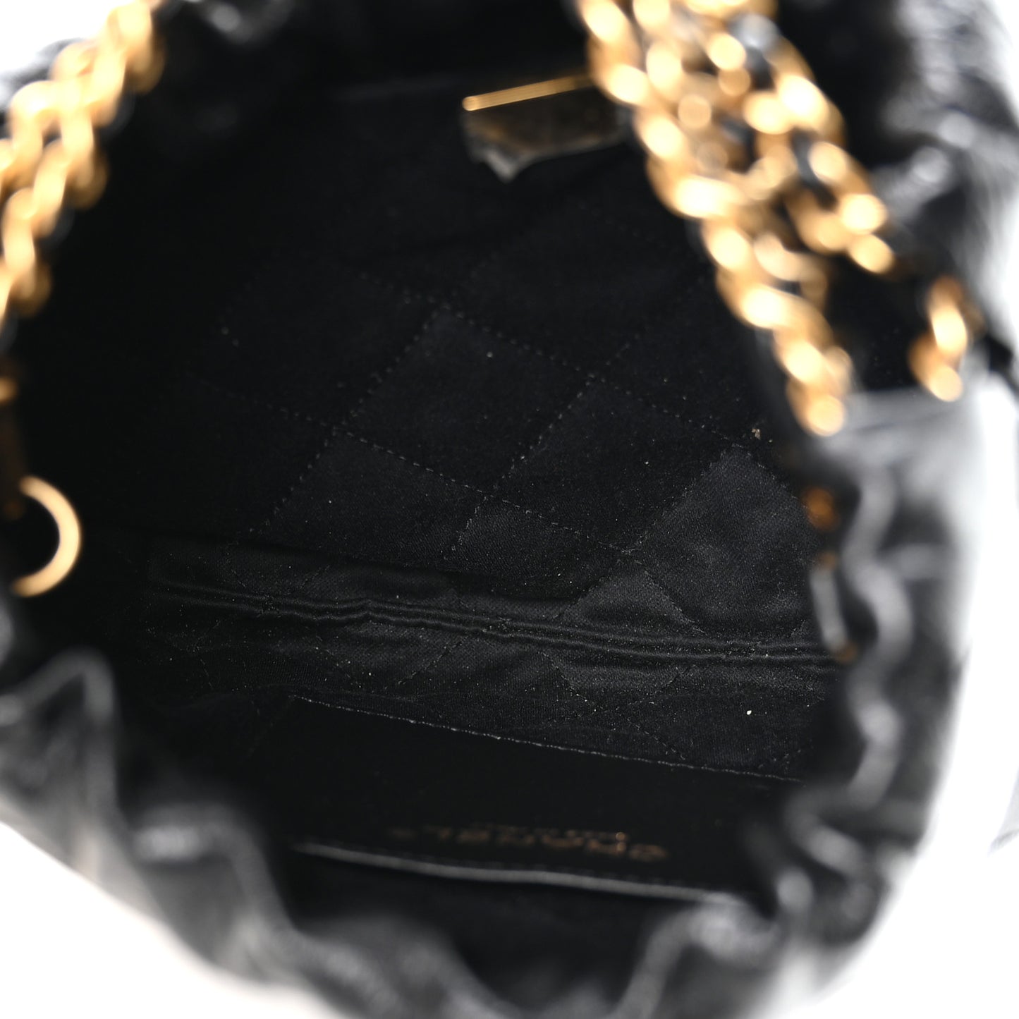 Shiny Crumpled Calfskin Quilted Pearl Mini Chanel 22 Black