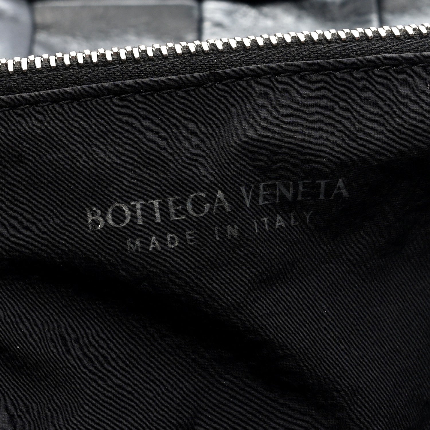 Bottega Veneta Paper Calfskin Maxi Intrecciato Cassette Messenger Black 7 of 10