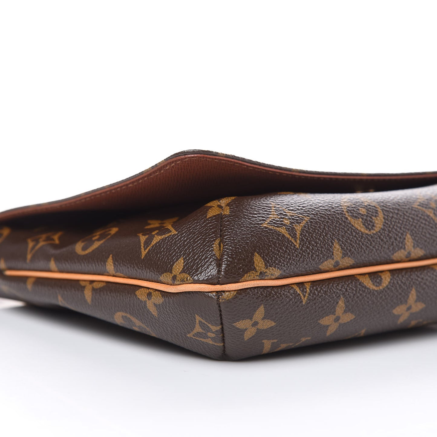 Monogram Musette Tango