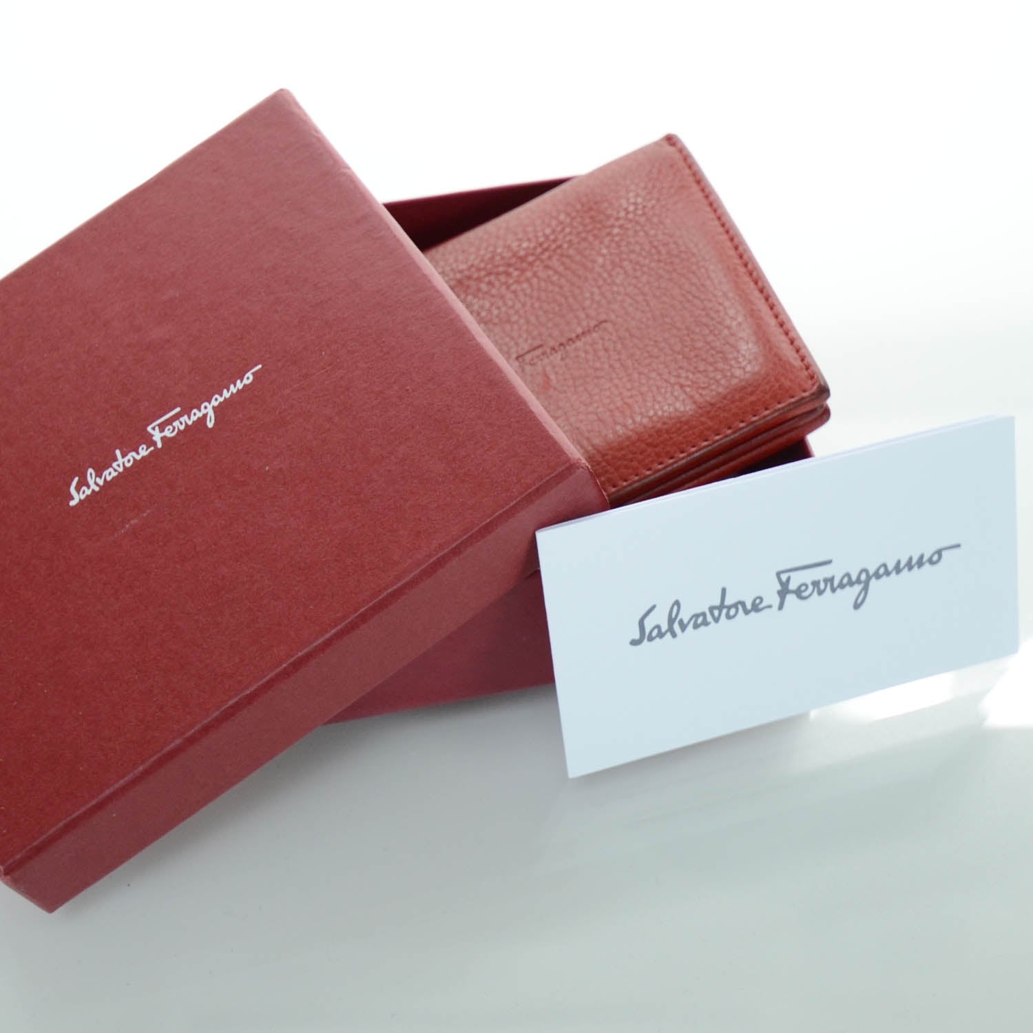 FASHIONPHILE SALVATOREFERRAGAMOLeatherBillfoldWalletRed 11 of 11