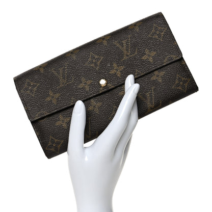 Louis Vuitton Monogram Sarah Wallet 2 of 8